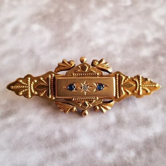 Vintage Jewelry - Victorian Mourning pin brooch gold tone stamped 9c
